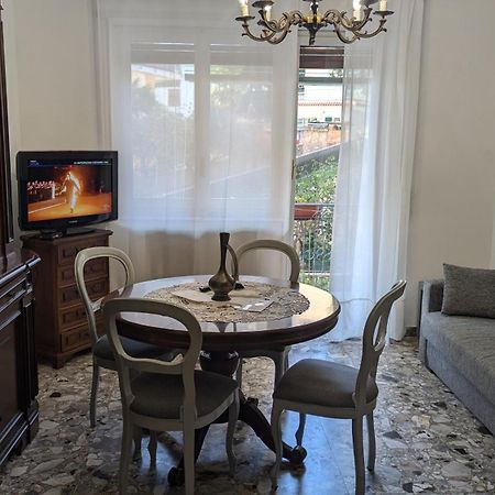 Апартаменти La Casa Di Iole Санремо Екстер'єр фото